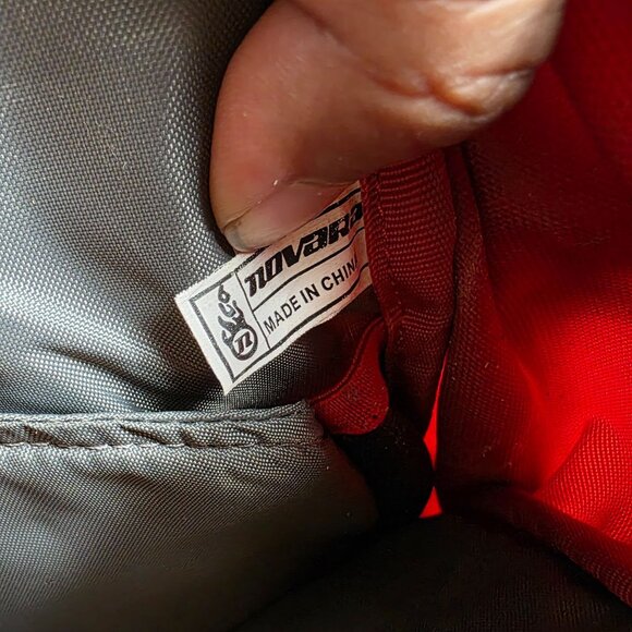 Novara MainLine Red Cycling Backpack Travel Outdoors Camping Hiking Casual - Picture 4 of 13